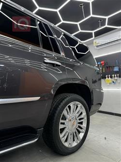 كاديلاك اسكاليد